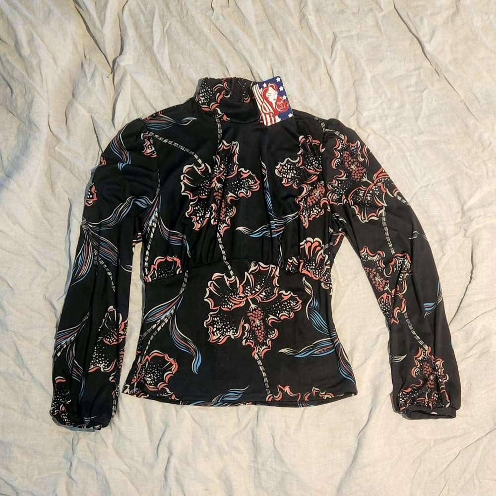 Pinup Couture | Victoria Top | Hibiscus print (size L) | New with tags